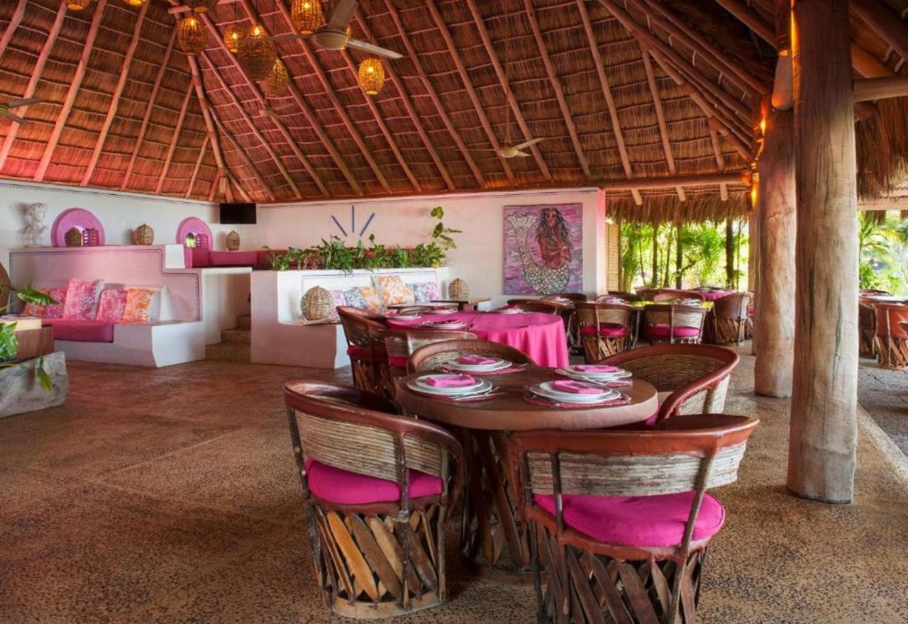 Playa Rosa Bungalows กาเรเยส ภายนอก รูปภาพ