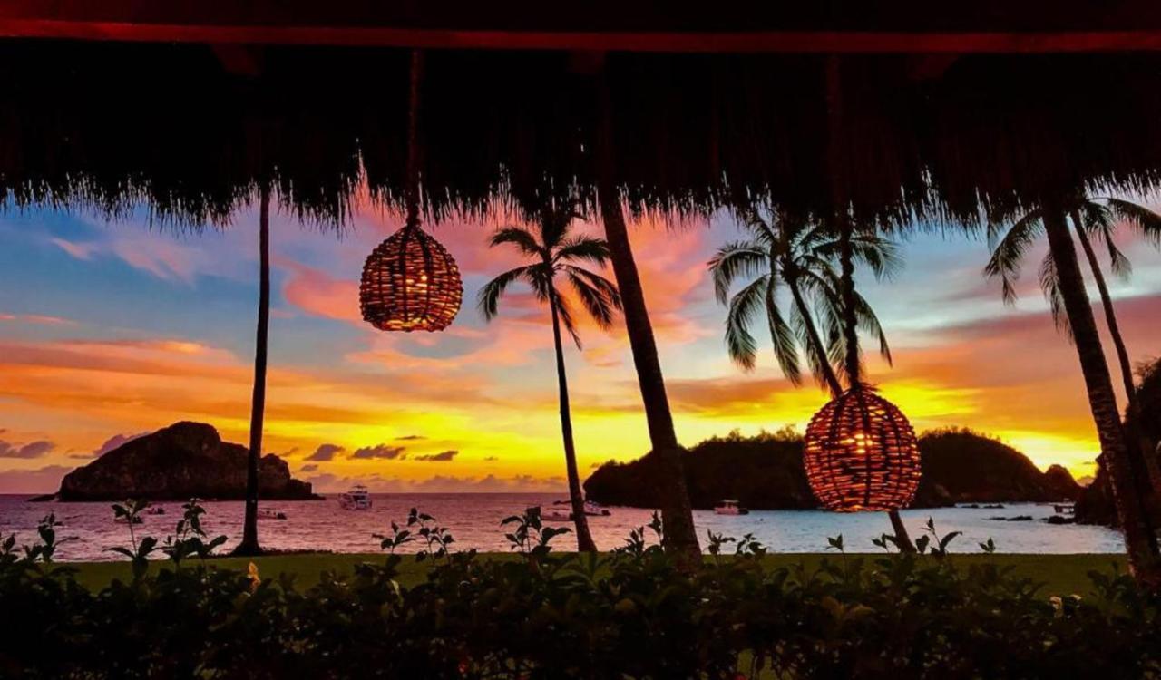 Playa Rosa Bungalows กาเรเยส ภายนอก รูปภาพ